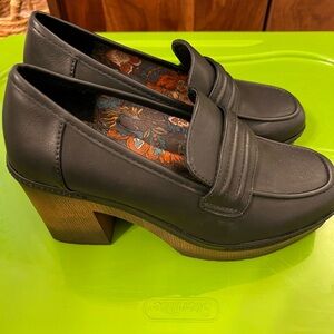 Korks Regina platform penny loafer